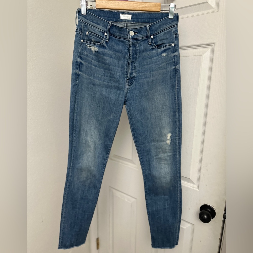 MOTHER The Stunner Ankle Fray Jeans - Picture 3 of 8